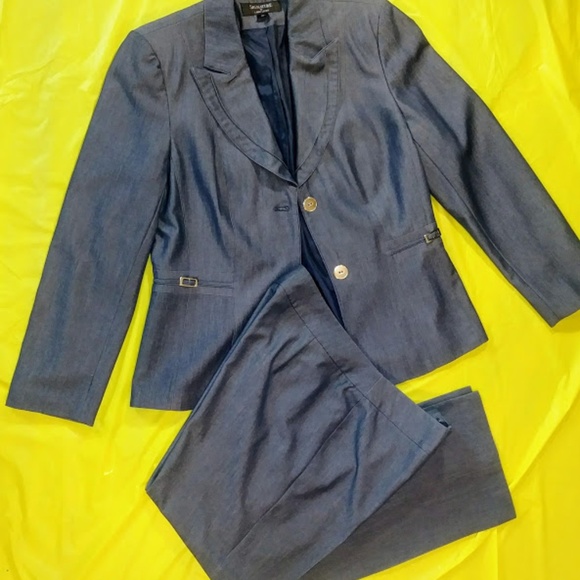Signature by Larry Levine Other - Signature by Larry Levine Blue Pants Suit Signature by Larry Levine Other - Signature by Larry Levine Blue Pants Suit